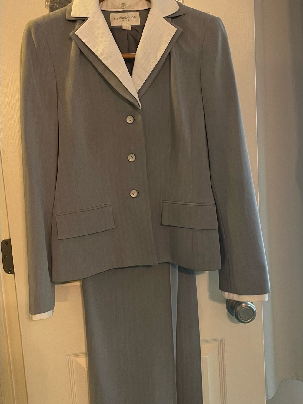 Liz Claiborne Women's Gray Two-Piece Blazer Suit with White Trim